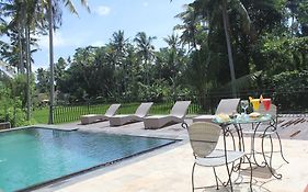 Junjungan Serenity Villa&Spa